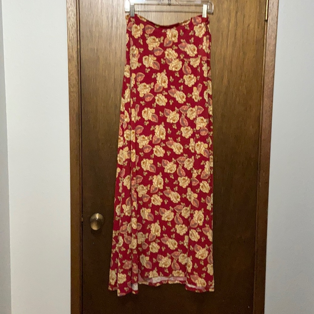 LuLaRoe maxi dress/skirt. Never worn